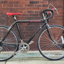 52 cm Cannondale Road Bike