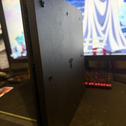 PS4 Slim