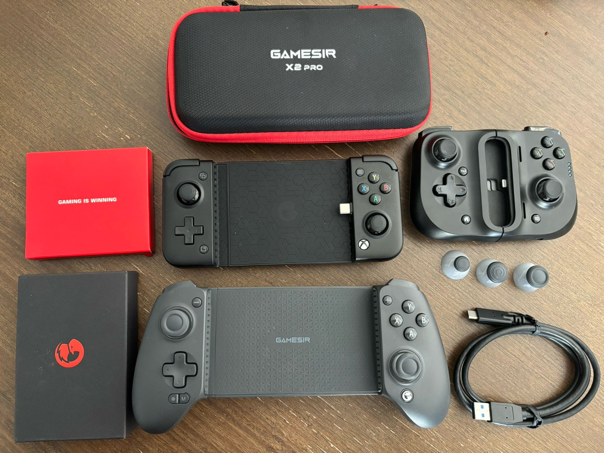 GameSir G8 Plus Galileo Controller + GameSir X2 Pro + Razer GameVice Iphone RZ06