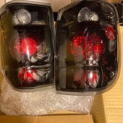Headlights Ranger 2000