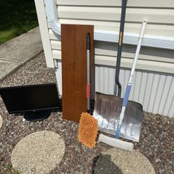 Shovel Tv Monitor Shelving 