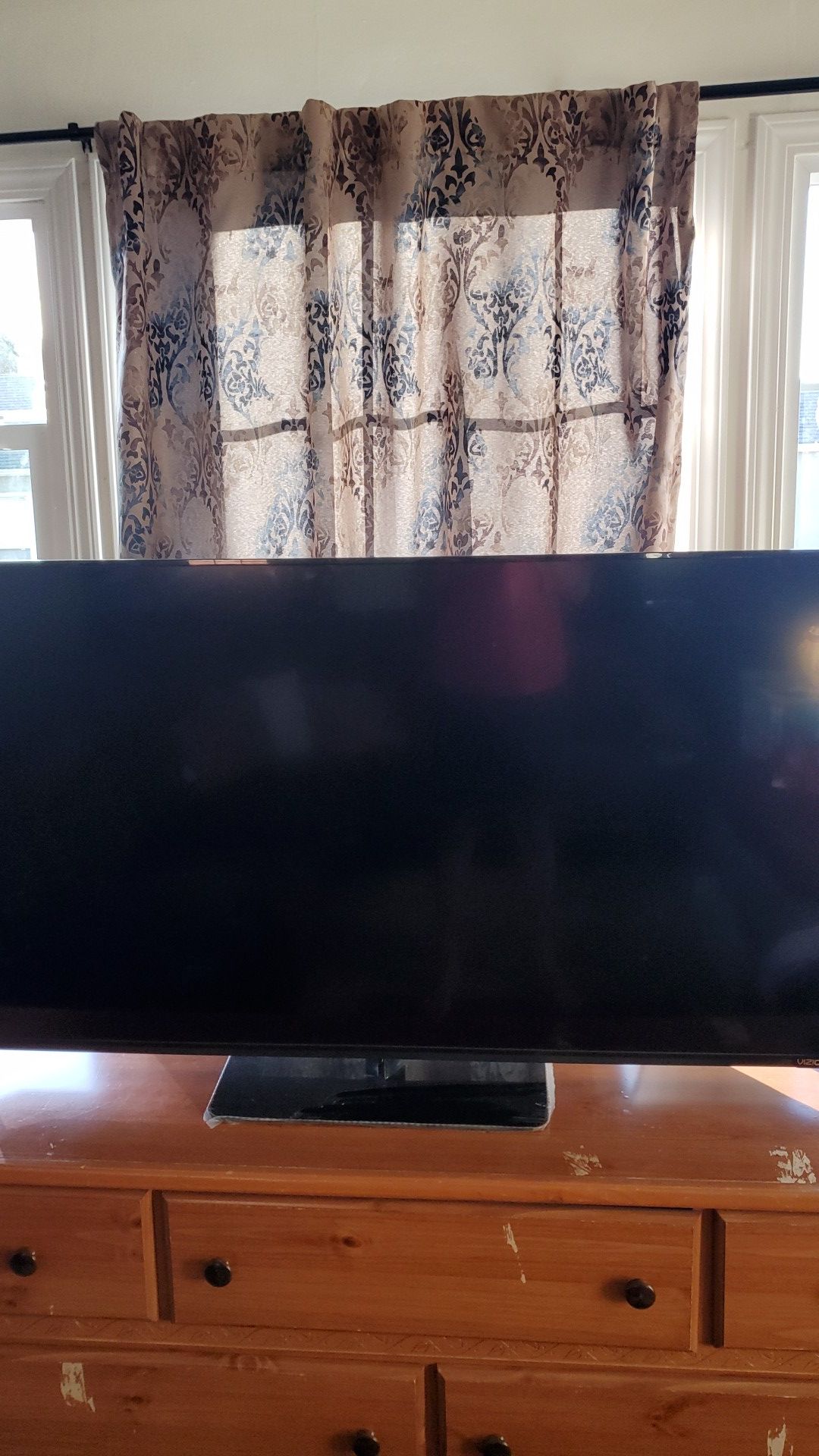 Vizio smart flat screen TV