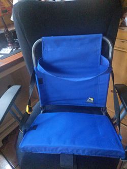 Bleach folding chair