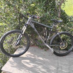 Reliegh 26 Inch Downhill Mountain Bike