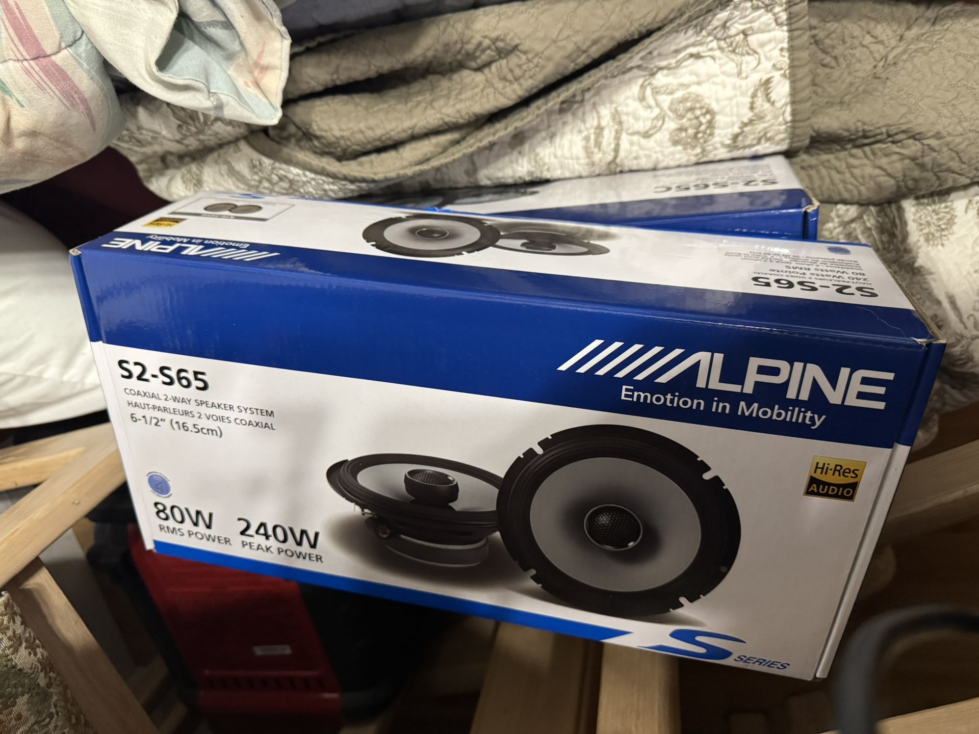 4 Brand New Alpine 6.5” Door Speakers 