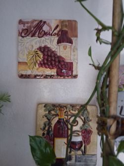 Par de cuadros con adorno de uvas