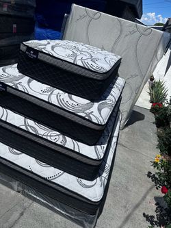 Full size mattress pillow top new