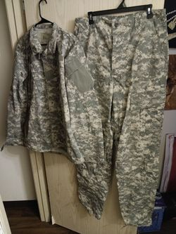 Army ACU Digital Camo Jacket and Pants Set