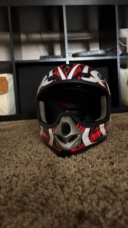 Dirt bike helmet