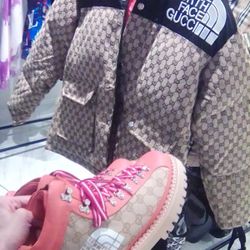 North Face Gucci Puffer Jacket Fits Like Large W/ Size 10 Orange North Face Gucci Boots