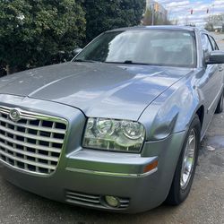 2006 Chrysler 300 $2000 OBO 