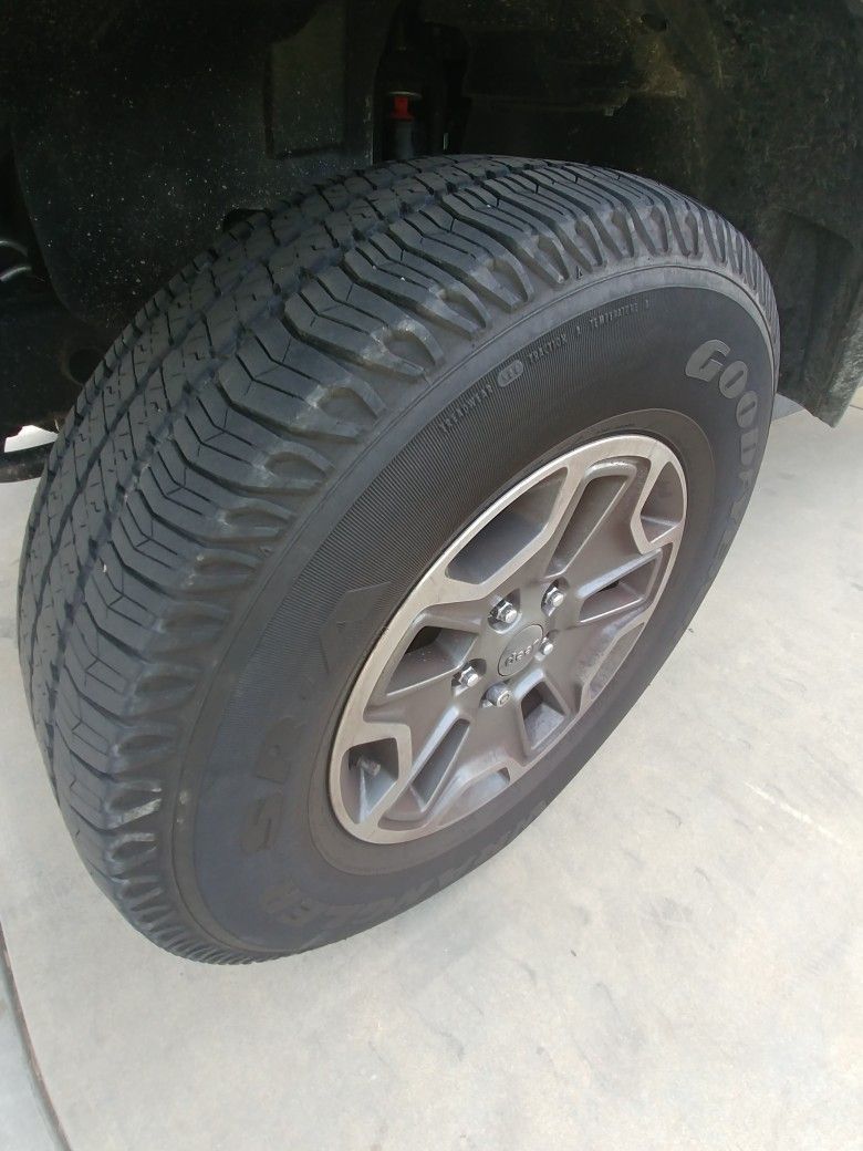 Jeep Wheels With Tires.