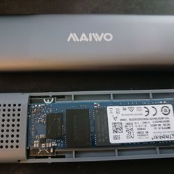 Ultra High Speed USB C External Storage Like New Condition Works Perfect 