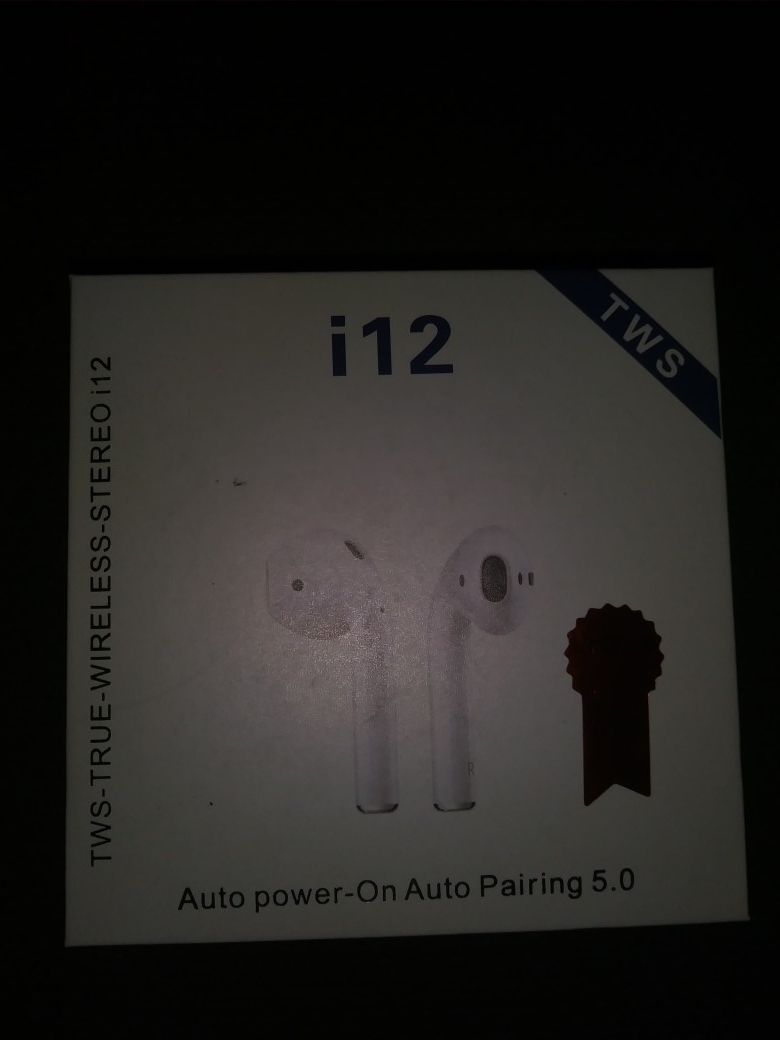 i12 TWS EAR BUDS NEW 15.
