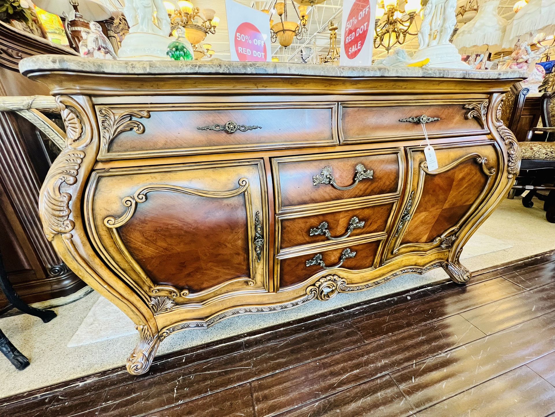 AICO By Michael Amini PALAIS ROYALE Sideboard