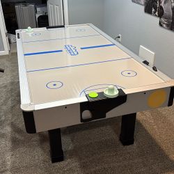 Air Hockey Table 