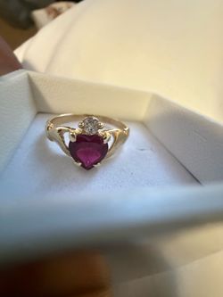 Gold Ring with Red Sapphire