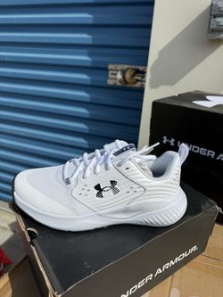 Under Armor Women shoes size 6.5-8.5