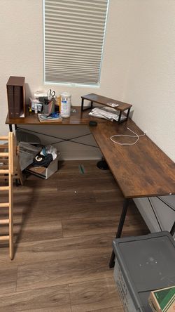 L shaped desk