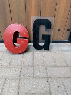 Vintage Looking Sign Letters - Letter G