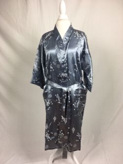 Brand New Women's Rose Silk Robe Silver One Size