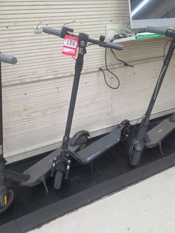 Niu electric scooter