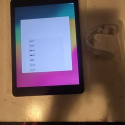 iPad 6th Generation 32GB