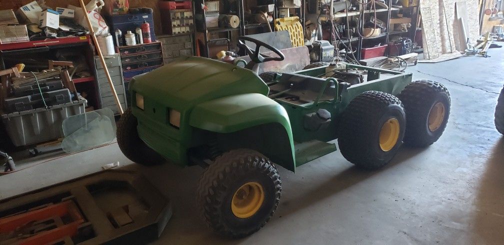 John deere Gator 6x4 With Snow mobile Engine