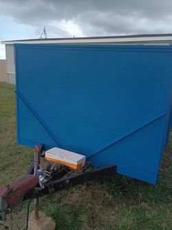 Clean title enclosed trailer 8x10 need gone asap