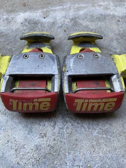 Time bike pedals clip in road race track tour travel