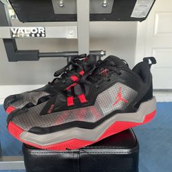 Jordan Take 4 Size 11