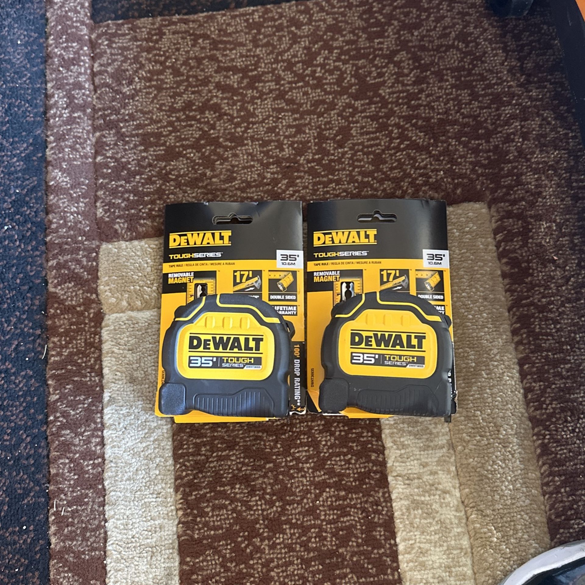 Dewalt Tough Series 35 Foot Tape Measures