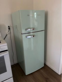 Retro style fridge