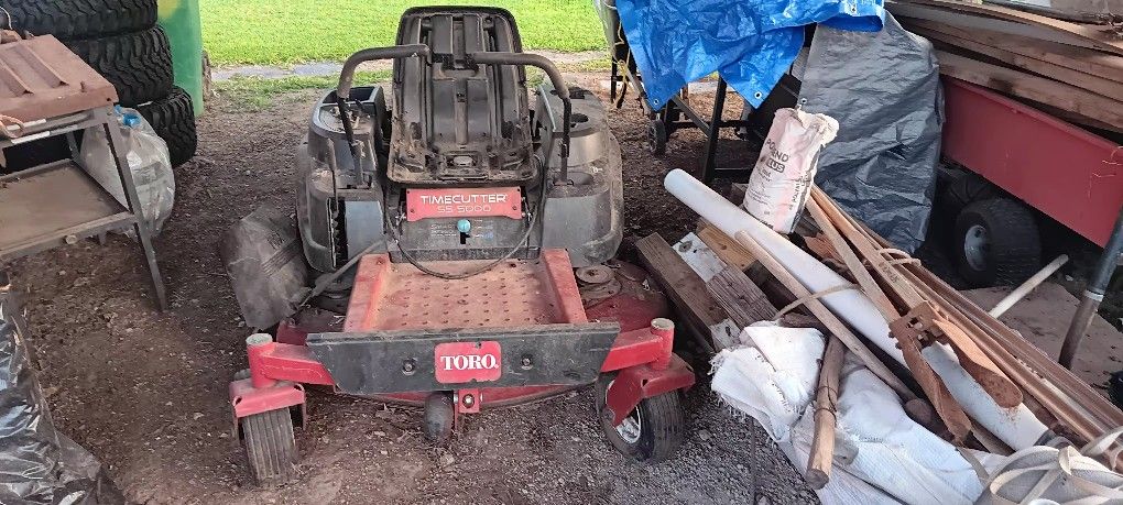 TORO lawnmower