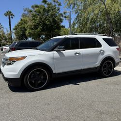 Ford Explorer 