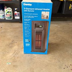 Danby 3 element infrared heater 