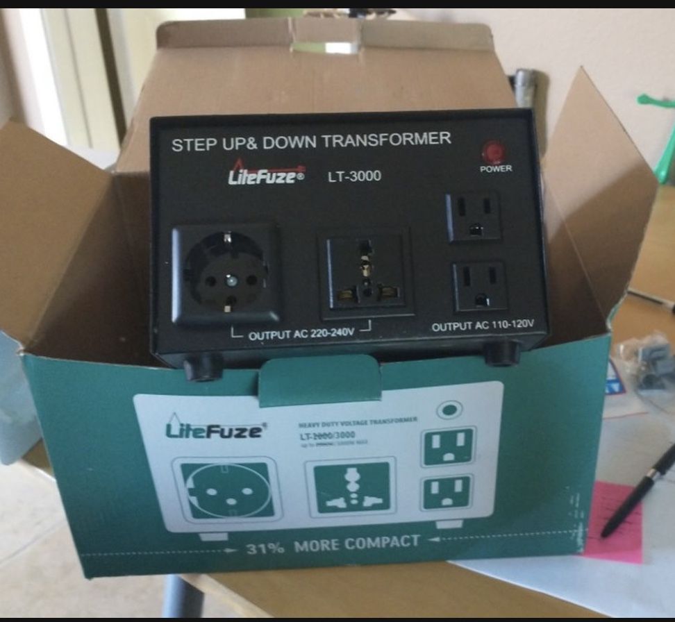 LT-3000 Step Up Step Down Transformer