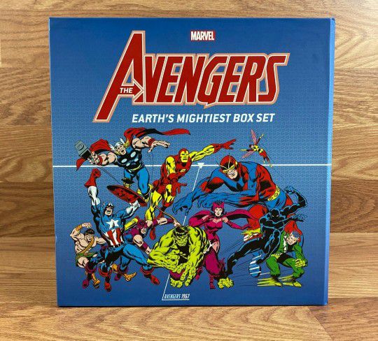 Avengers: Earth's Mightiest Box Set Marvel Comics Graphic Novels 

