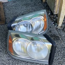 Dodge Dakota Headlight assembly