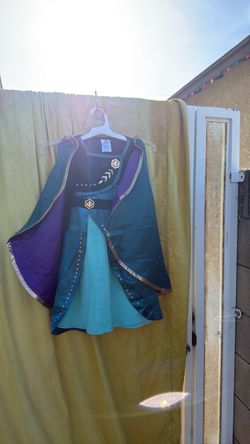 Halloween Frozen Anna