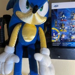 Sonic Plushy 