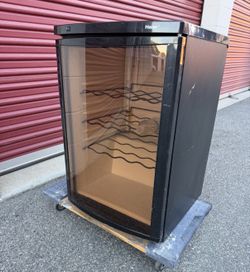 Haier Minni Wine Frezzer 