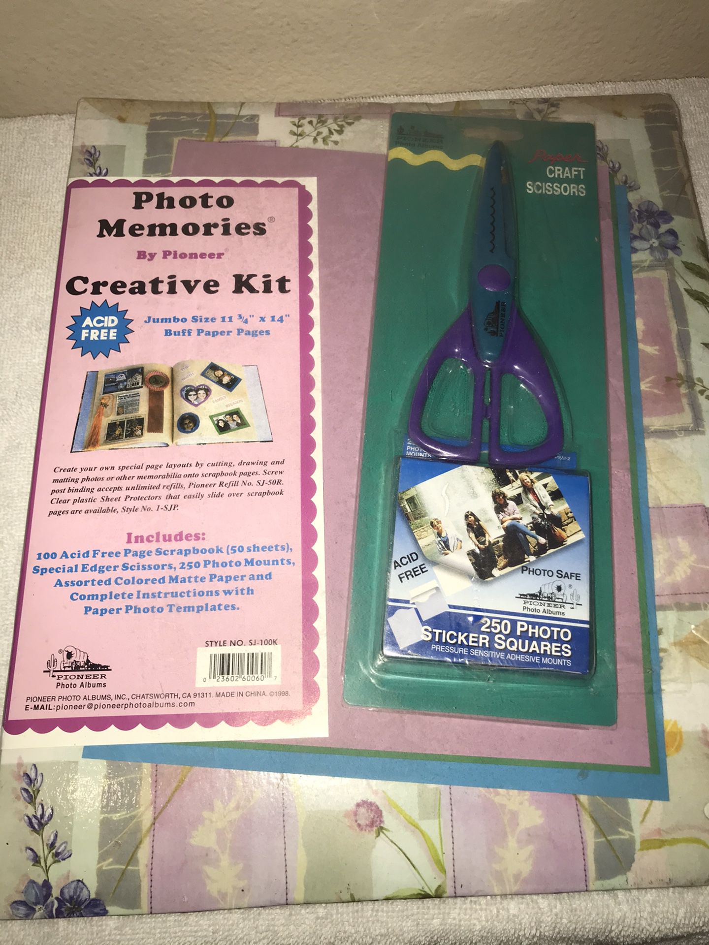 Pioneer Photo Memories Creative Kit Scrapbook 11 X 14