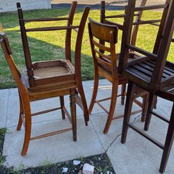 Hi Gh Kitchen Table With Four Chair Chairs