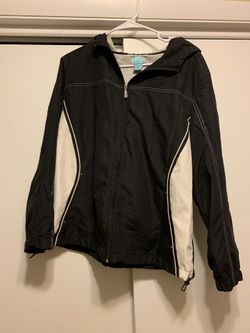 Women’s windbreaker jacket