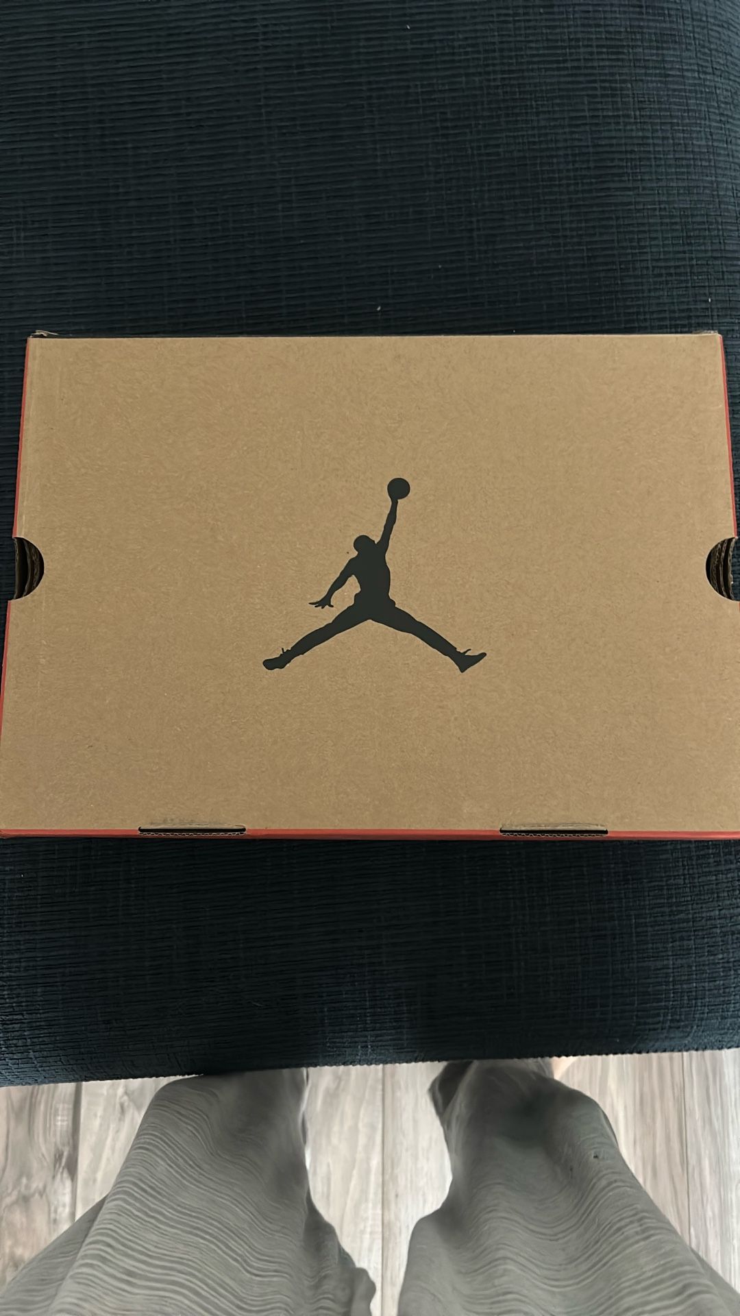 Jordan 12’s Size 9