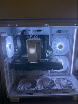 Icy White 1440P Custom Gaming/Streaming PC!