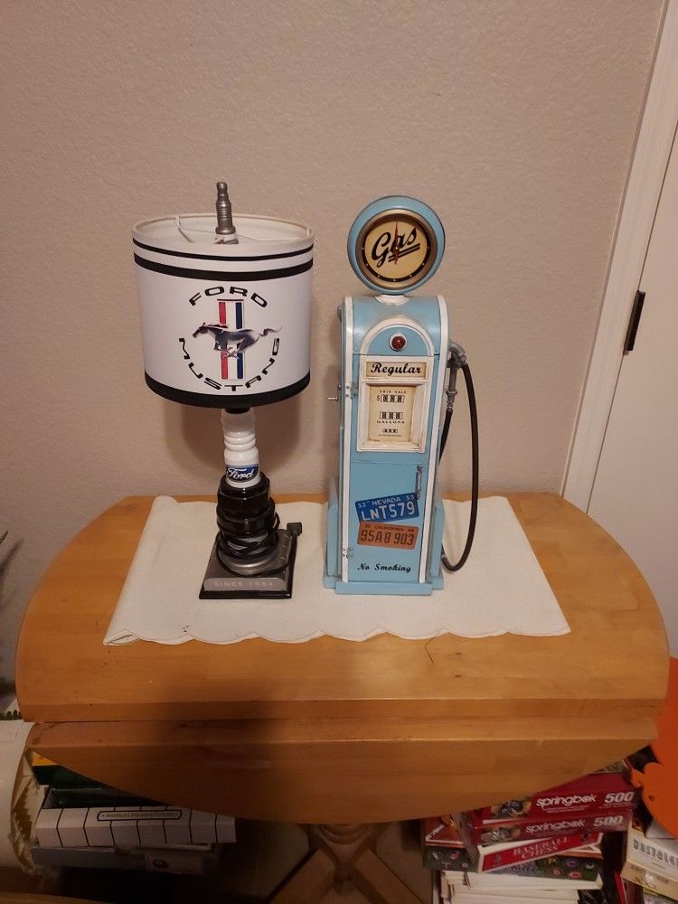 FORD MUSTANG LAMP AND GAS ⛽️ CLOCK AND STORAGE Make Offer Makes Great Christmas Gifts