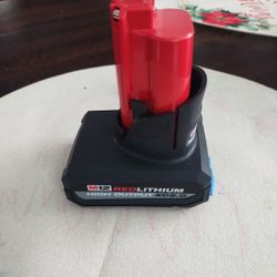 Milwaukee M12 High Output 