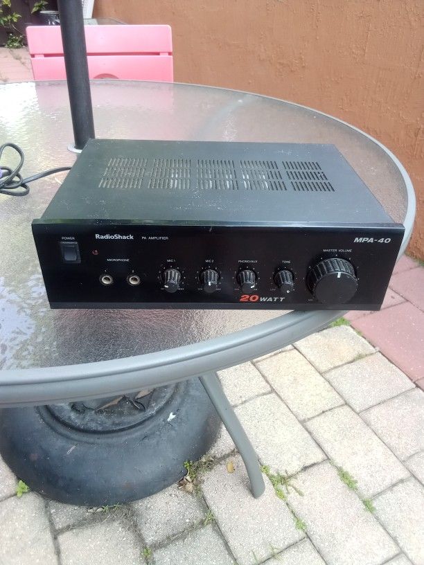 Vintage Radio Shack PA Amplifier Mpa-40